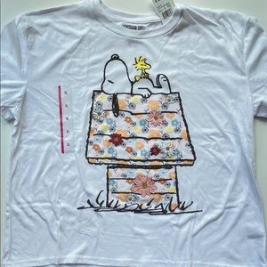 Peanuts Snoopy t-shirt